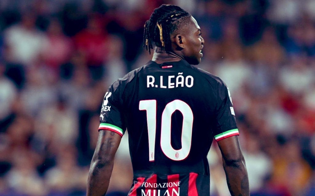 Our New number 🔟 ❤️🖤👀