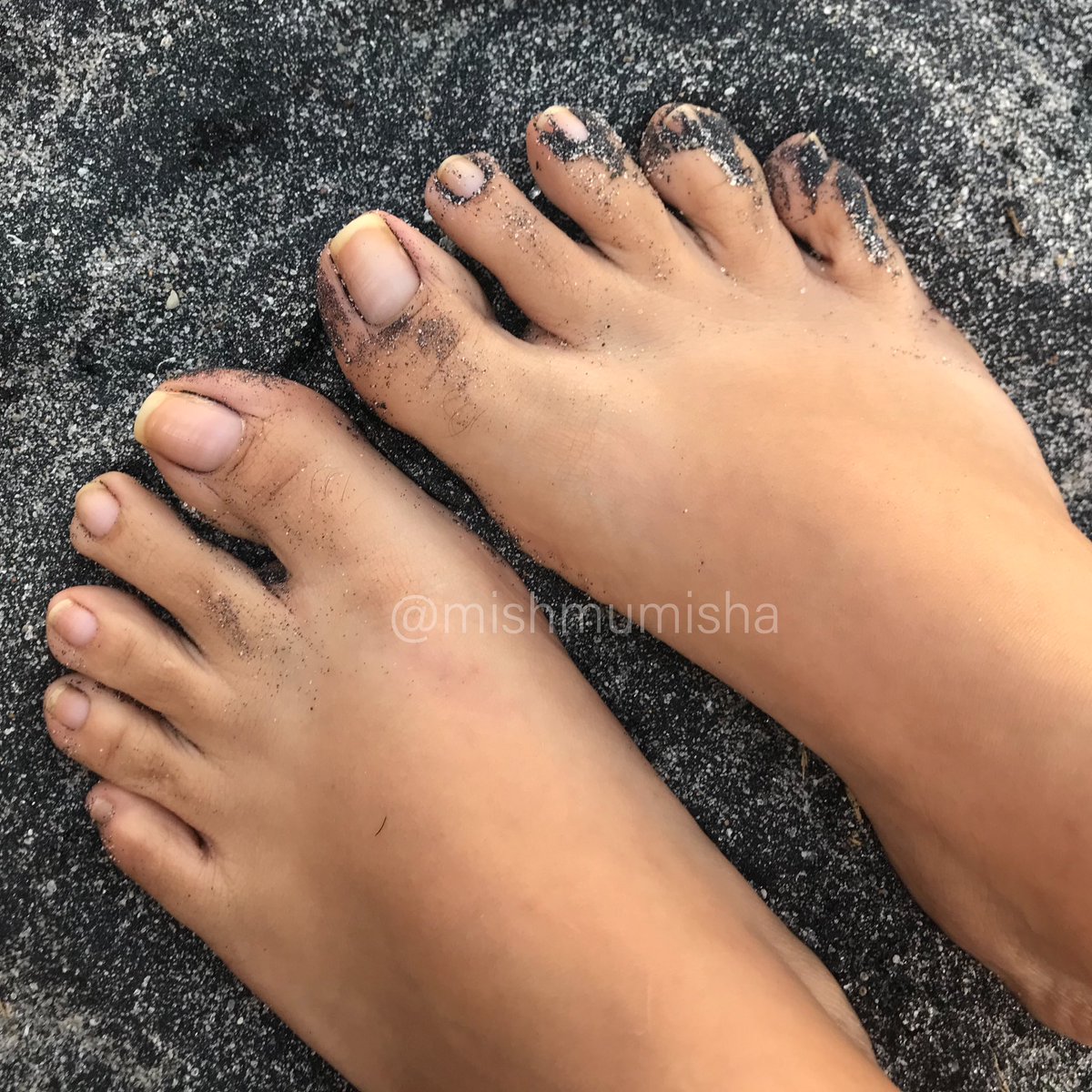 imladymisha's tweet photo. Follow me on instagram and TikTok like ��mishmumisha”  

Instagram: https://t.co/9GF5X4ZHz9

TikTok: https://t.co/nNTppRsljl

RT😘

#FOOTFETİSH #PiesBonitos @rt_feet https://t.co/RqHF5XZVo0