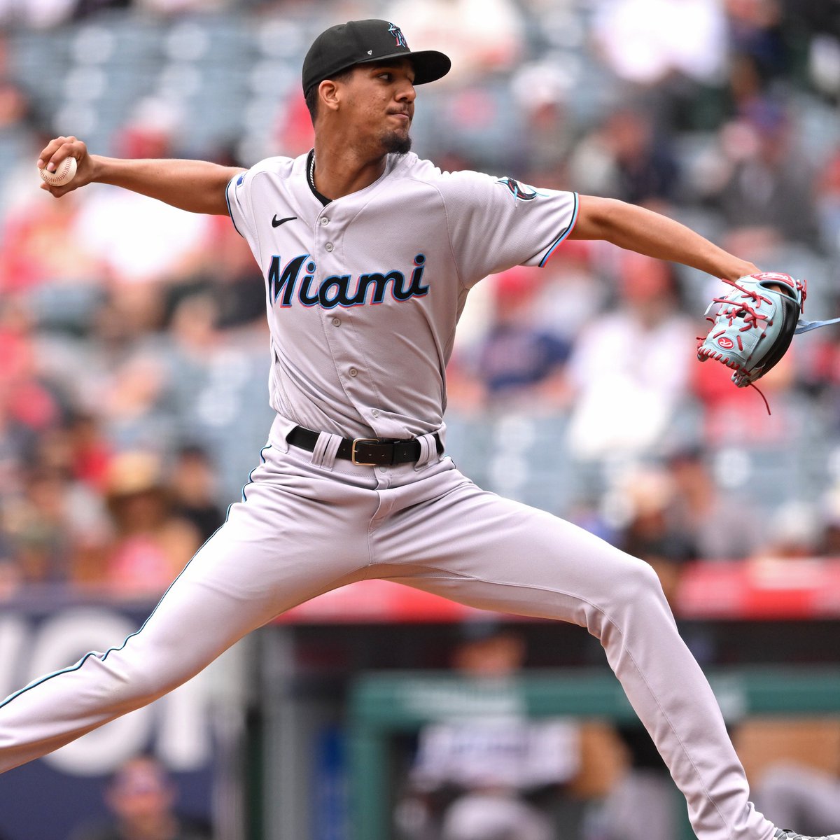 MLBPipeline's tweet photo. "[Ohtani] was joking with me, telling me how tall I am. And ... if I do my best, hopefully he'll see me in The Show sometime soon.”

Less than a year later, Eury Pérez got to face the superstar in the bigs.

And the #Marlins' top prospect made it count: https://t.co/QTZor93Wnk https://t.co/MfEx9sl9Cb