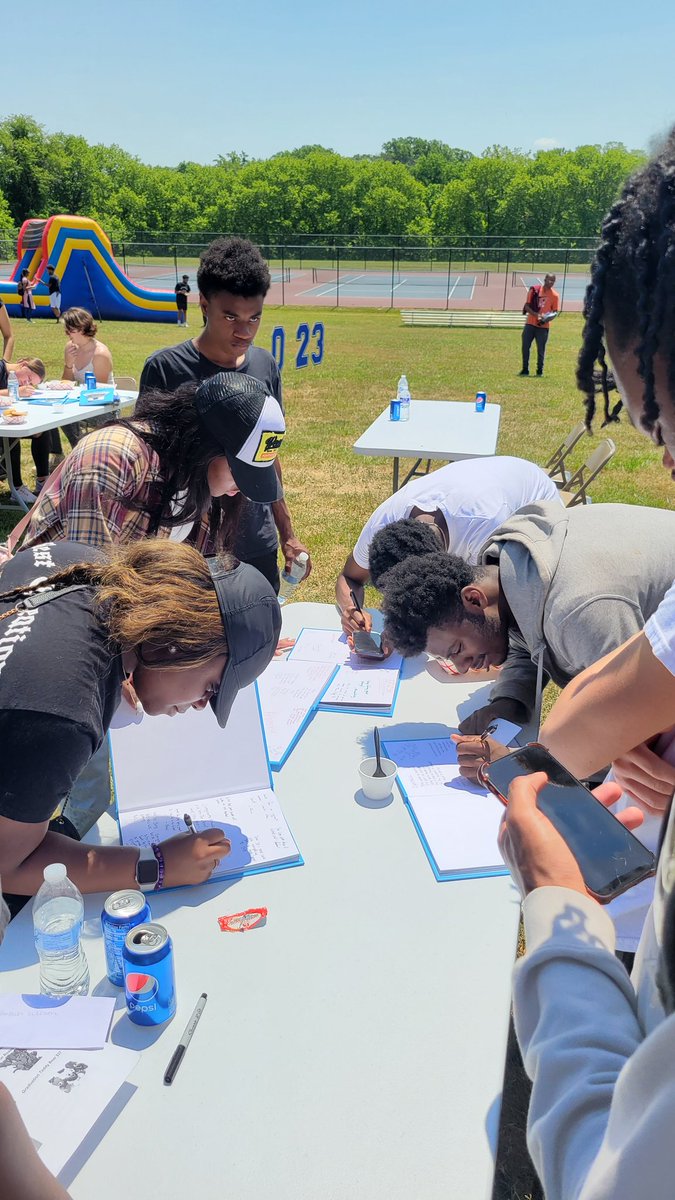 ThePenman tweet media