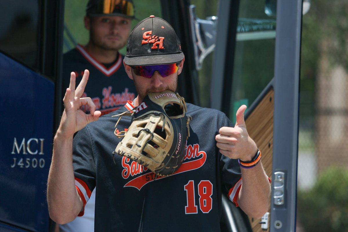 BearkatsBSB's tweet photo. 👌👍✌️

#EatEmUpKats https://t.co/R7pnKGWkHf