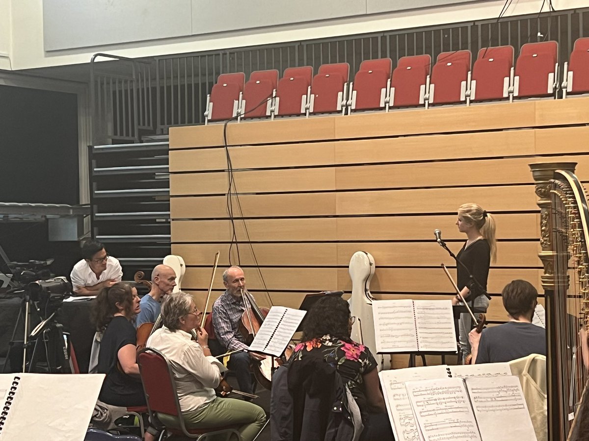 RNCMconducting's tweet image. Great to be back @northernballet this week working with their dancers, orchestra and @jlo_conductor Such a great partnership!