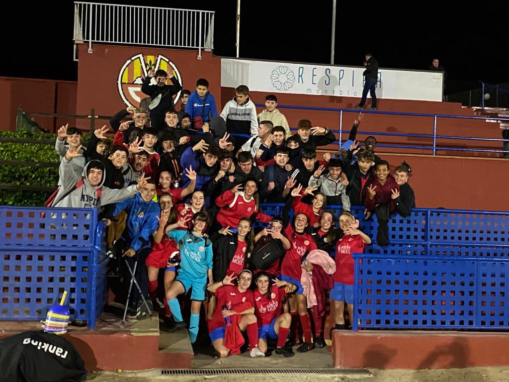 withumar1's tweet photo. Quin equip i quina temporada❤️‍🩹❤️‍🩹 https://t.co/4x6jV0ZVvr