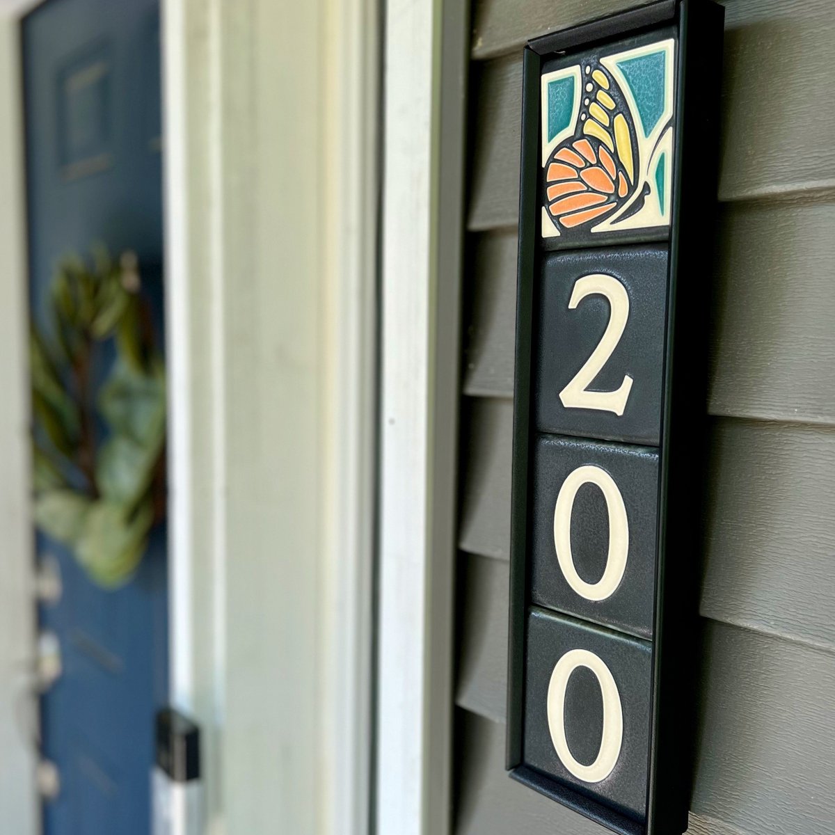 motawitileworks's tweet photo. Motawi House Number tiles are a quick and easy way to enhance a home's curb appeal: https://t.co/Y9BLQNArAn.

#motawi #motawitileworks #housenumber #addressnumbers #decorativetiles #ceramictiles #curbappeal #homeexterior https://t.co/8ZJYTYBigE