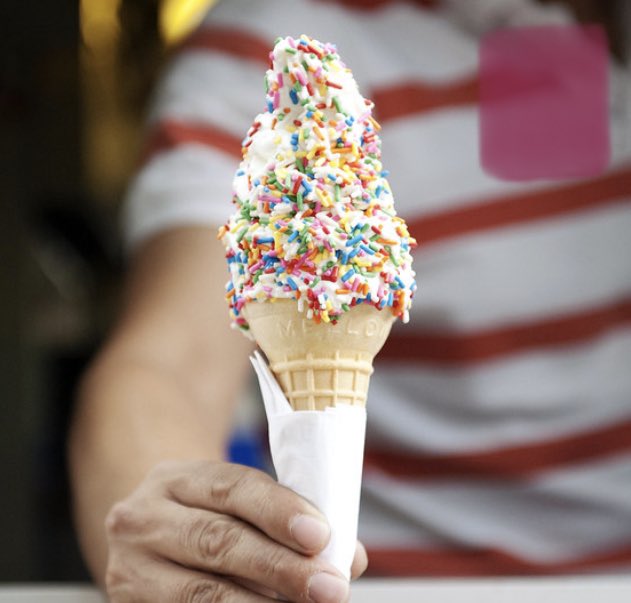 rosalinewords's tweet photo. Gonna be a long summer for the Magas boycotting every ice cream shop in the land. #HappyPrideMonth https://t.co/TxeY6Z7rmB