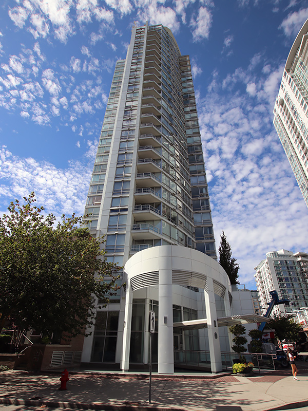 vadapmanagement's tweet photo. Just listed for rent with ADVENT!

Peninsula in Yaletown 2 Bed Luxury Apartment Rental at 1201 Marinaside Crescent Vancouver

https://t.co/6oH1ZVICl5

#peninsula
#yaletown
#vancouver
#luxuryapartment
#forrent
#rental
#propertymanagement
#rentwithadvent https://t.co/IKOmHej4i2