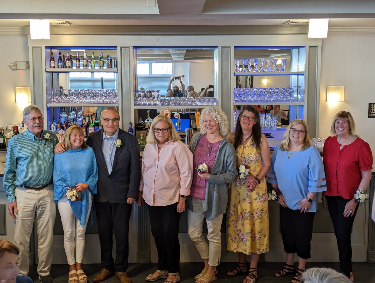 RepAMF's tweet image. Congrats to the teachers from the Gloucester Public Schools that are retiring this school year! Thank you for your service to our students &amp;amp; community.

Shout-out to Mr. Basile, my 8th grade Spanish teacher, and Ms. Dannaher, 8th grade teacher to my district director, Dru Tarr!