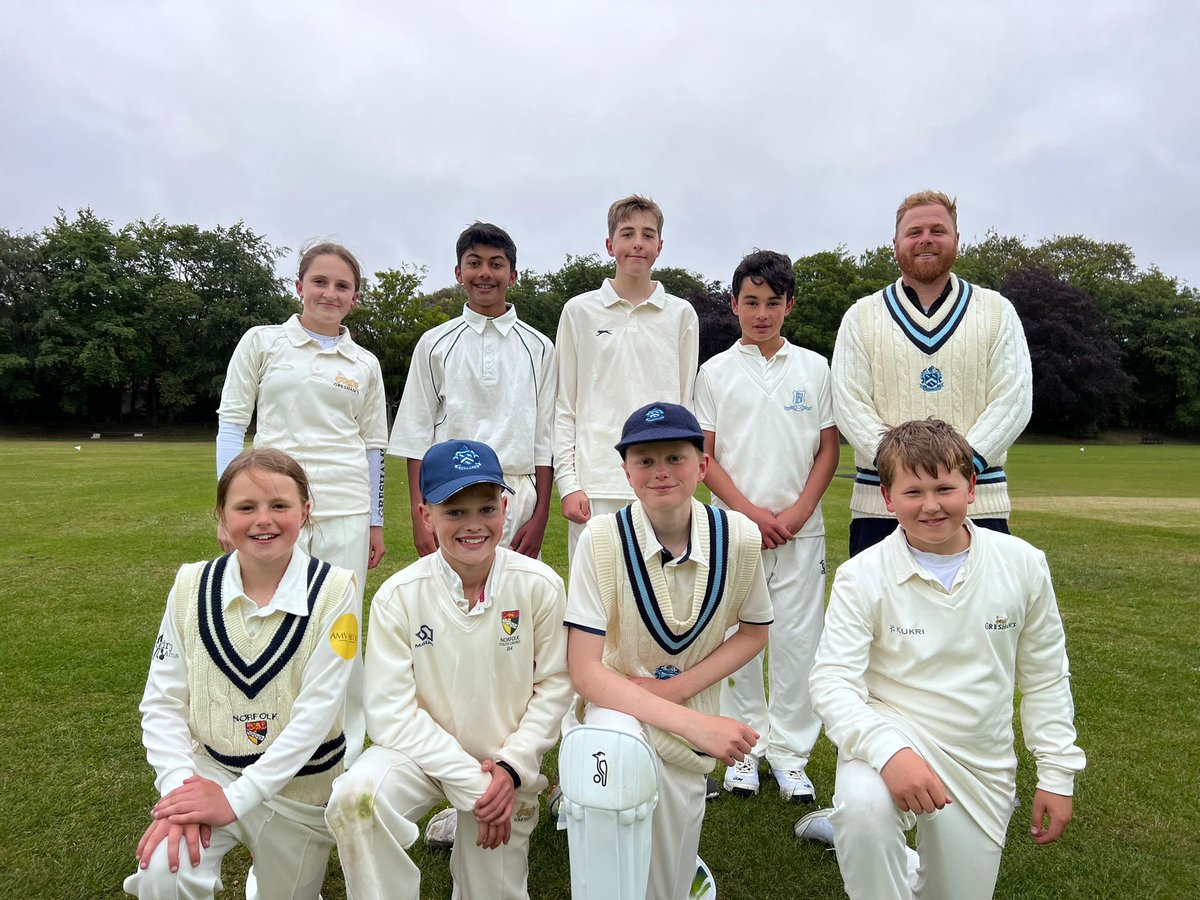 CromerCricket's tweet image. The under 13s were a joy to watch this evening against @norwichcric 
Great fielding performance, caught their catches and managed a few run outs.
Batting was positive with some super shots, top scores of 40*, 38 and 32*
Hard work at training sessions are paying off