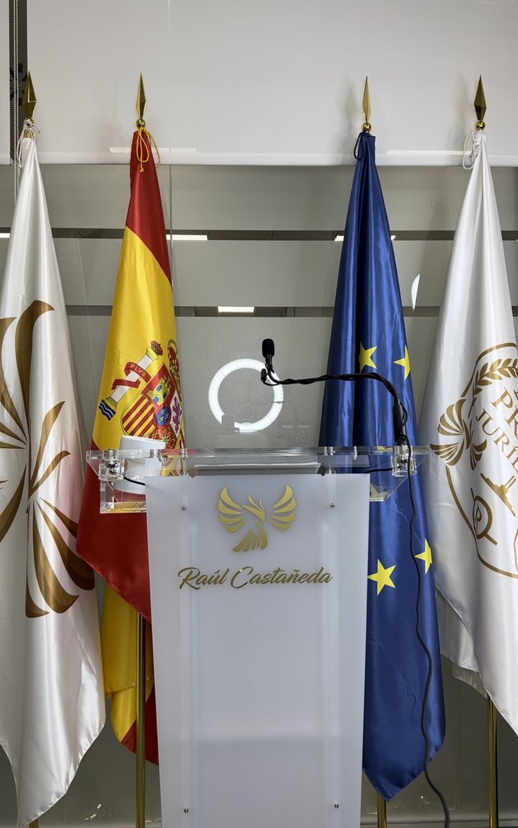 PreicoJuridicos's tweet image. ¿Intuyes que contaré este Domingo a las 21h en directo?
🤔