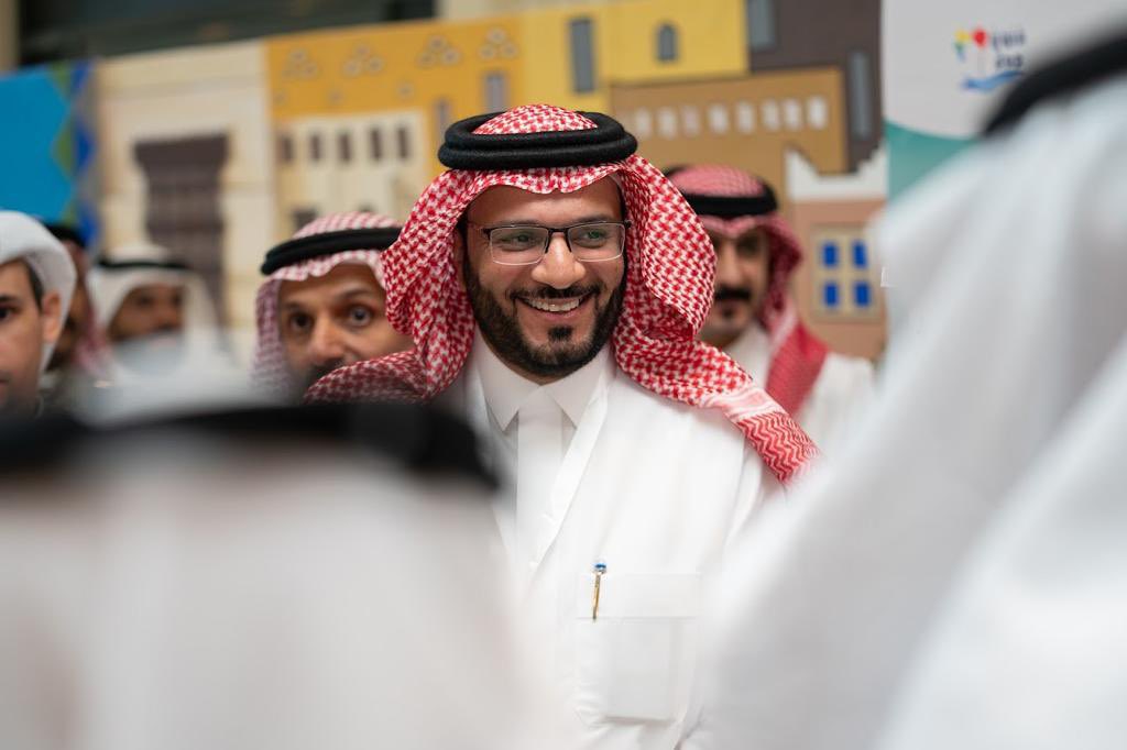 صالح شبرق# عكاظ tweet media