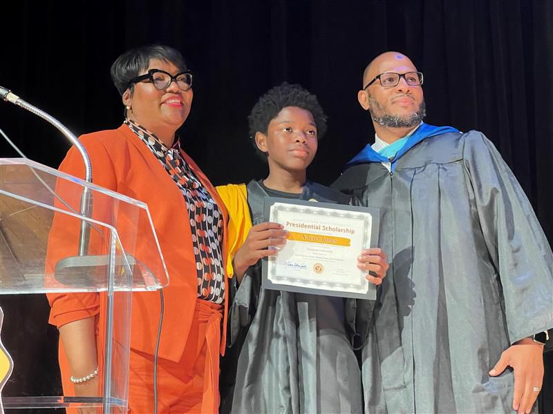 WAFB's tweet photo. 14-year-old walks over 2 hours to make it to 8th-grade graduation: ‘I wanted to walk across the stage’: https://t.co/eorX0WpfzH https://t.co/buEnF3xlAT