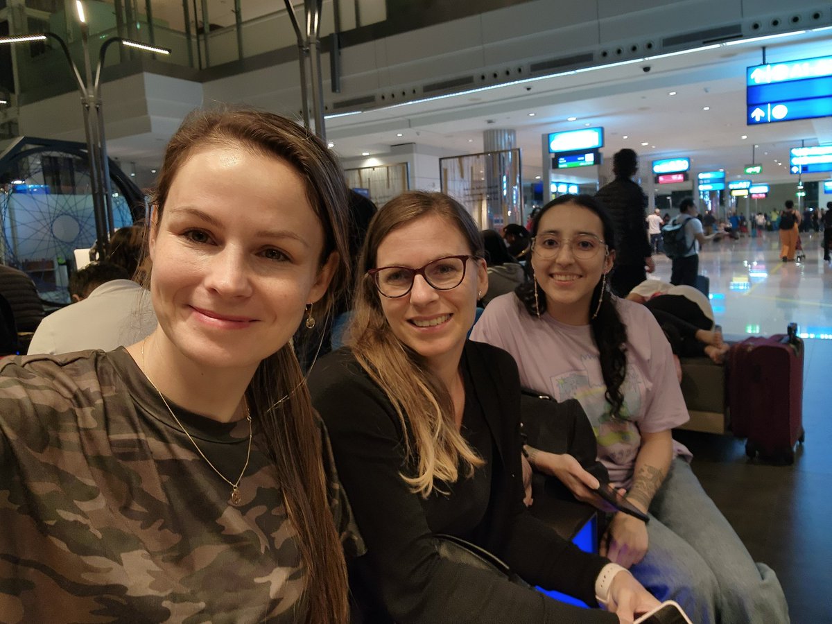 Female team 🤸‍♀️👧 of Stress Granule Lab is on the way to @ICAR_2023 lets catch up whoever will be there 😀👌 @ViolaLondono @BioCondensates @kaustcda
