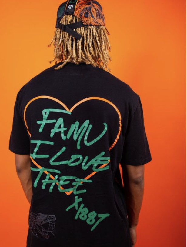 SheLoves_Thee's tweet photo. I knew y’all loved us! @IWeaveSteve might as well COP ONE NOW! This is the PERFECT SHIRT FOR BLUE BLOSSOM CLASSIC
https://t.co/wlO74kQr17
#strikestrikestrike #braggdifferent https://t.co/ixWIoI0uym