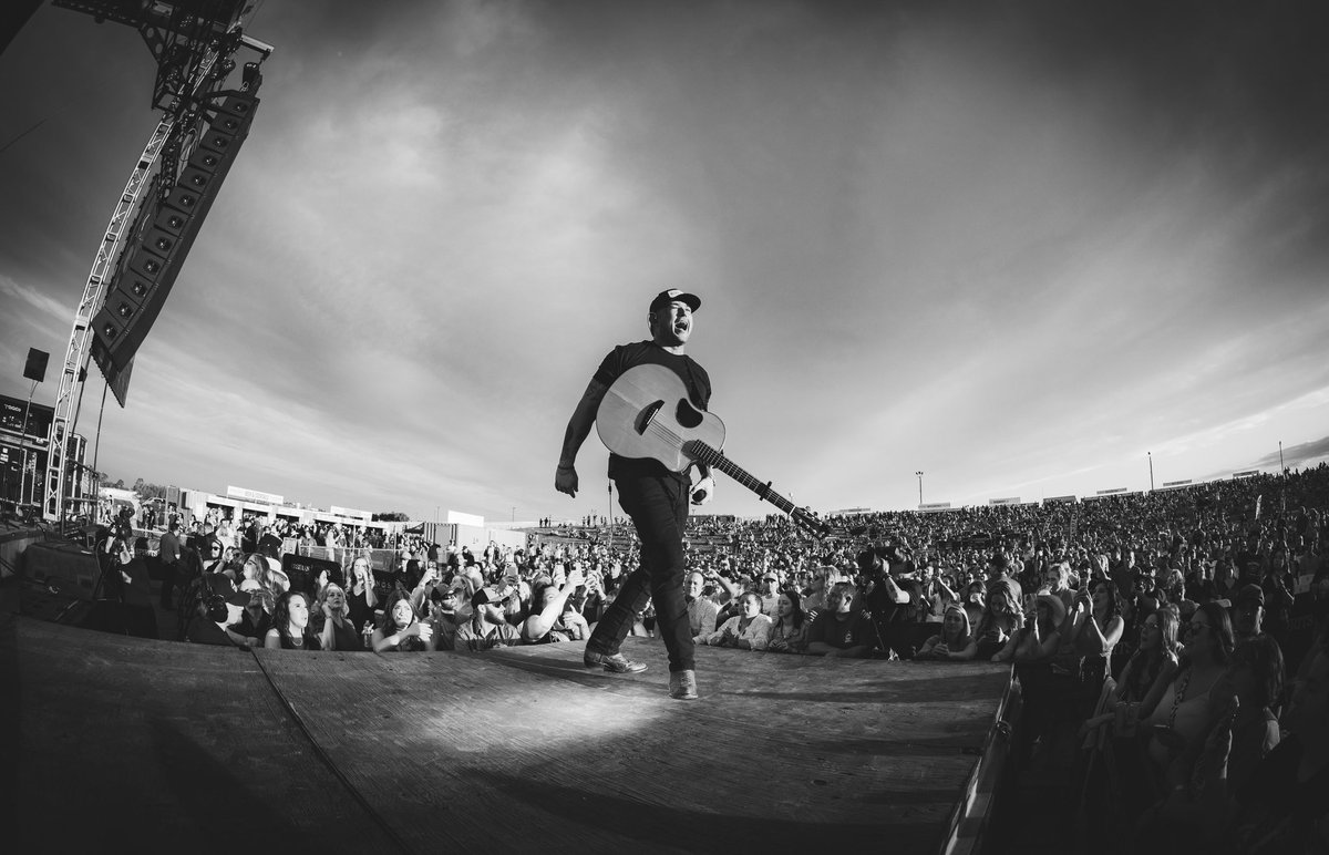 Michaelraymusic's tweet photo. CALIFORNIA!!! The boys and I are headed West for a full weekend of shows at @MoonshineBeach, @SBCFair, and @MorongoCasino. LETS GOOO!! https://t.co/ASVt7z3q0b