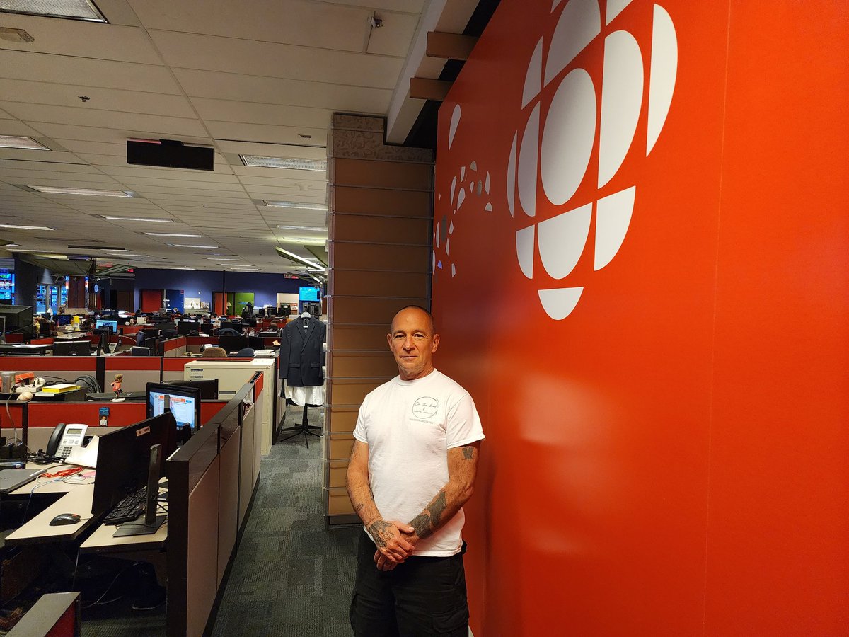 In studio at CBC today with @robynbresnahan! Interview will air tomorrow on CBC Radio's Ottawa Morning, 91.5-FM.

We will post the time that it will be airing once we have the information.

Thank you <a href="/cbcottawa/">CBC Ottawa</a> for helping us help others!