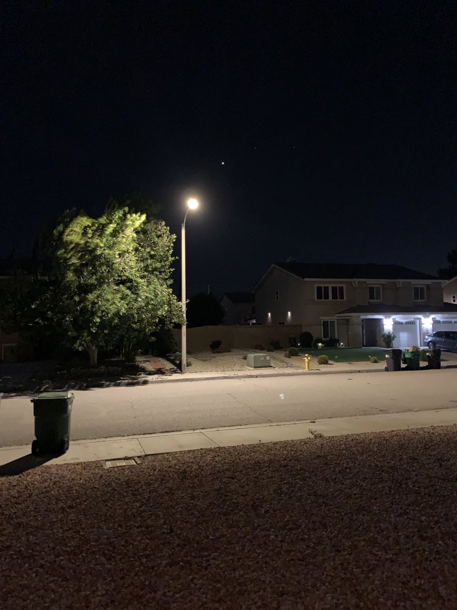 Stacy_TI_CA's tweet photo. My drone stalkers.. Hello ๐๐ป F**kfaces! Everywhere I goโฆ #TargetedIndividuals #Torture #AttackDrones #Surveillance #DEWs #RemoteWeapons https://t.co/IPurFNNgNI