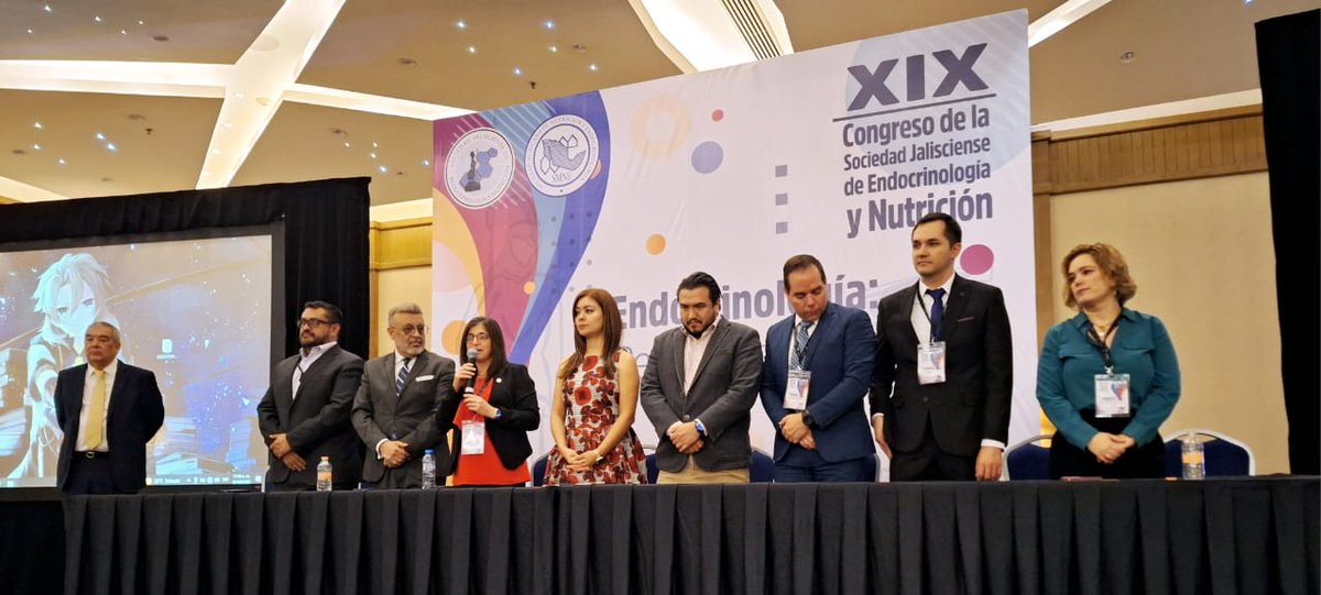 La mesa directiva #SMNE2023, en la inauguración del XIX Congreso de la <a href="/endocrinojal/">endocrinojal</a> .
#ConstruyamosPuentes.