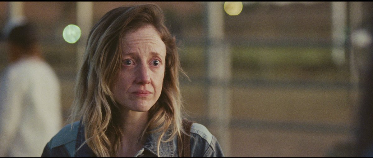 Andrea Riseborough scored her first Oscar nomination earlier this year for her incredible performance in To Leslie. 

Find out why, now on Netflix.