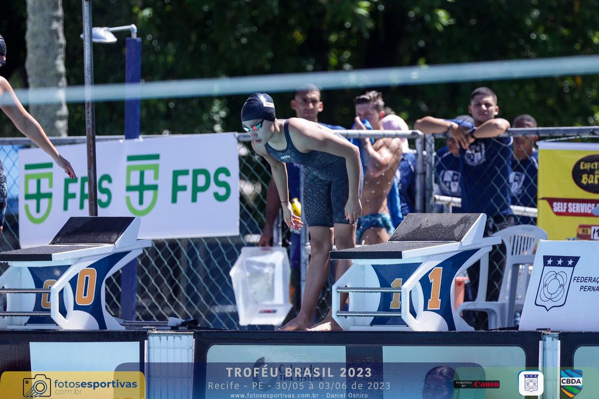 coparaguay's tweet image. ¡NUEVO RÉCORD NACIONAL ABSOLUTO! 🙌🏼

La atleta del #TeamParaguay🇵🇾, Cielo Peralta logró subir al podio e impuso un nuevo récord nacional con un tiempo de 09:32.44 en las series de los 800m libres en el Trofeu Brasil 2023🏊🏻‍♀️

¡Felicidades Cielo!💪🏽🇵🇾

#RecordNacional #ParaguayPuede