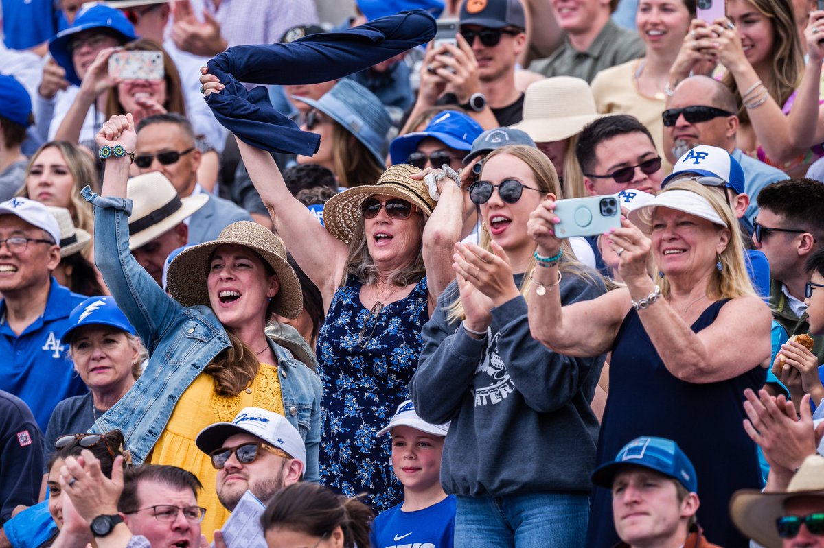 Congratulations to the Class of #usafa2023! Check out our Flickr album for more photos from today's ceremony: flic.kr/s/aHBqjAGf3F