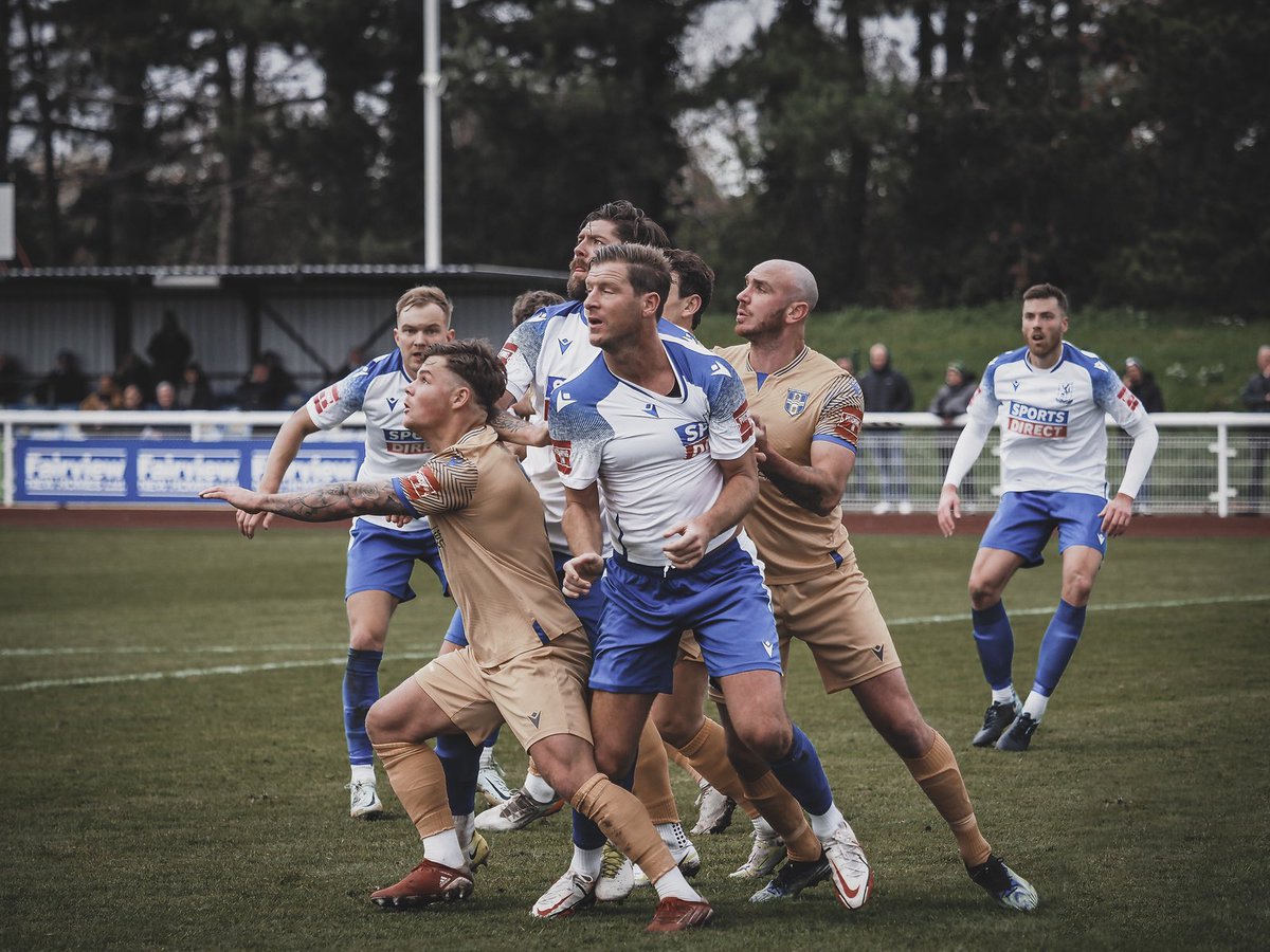 Enfield Town FC tweet media