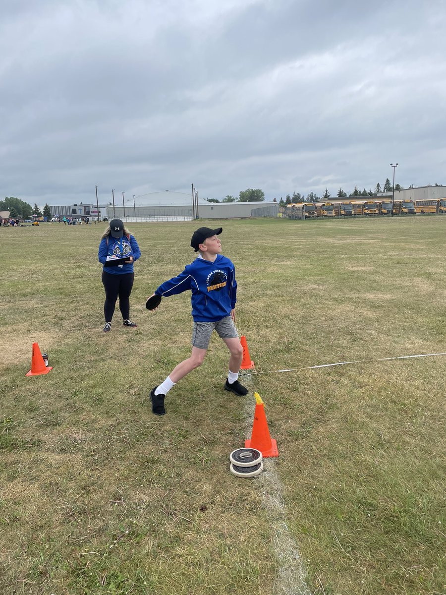 A wet and soggy track and field day <a href="/ELUESchool/">École Lacombe Upper</a> A huge thank you to all of the incredible staff and parent volunteers who make these types of events possible and successful.