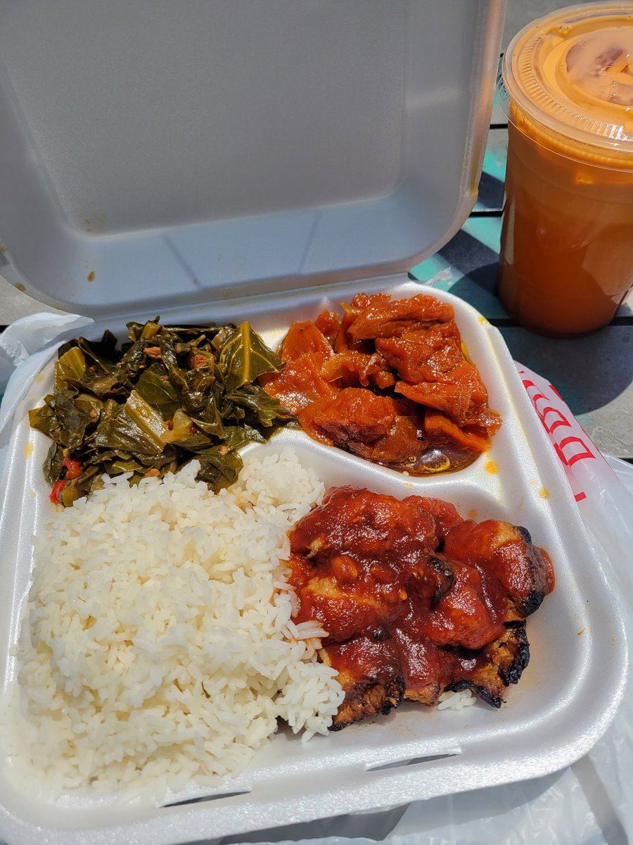 Hit <a href="/realveganmob/">Vegan Mob</a> &amp; tried the new grilled chicken... Must say it's tasty...