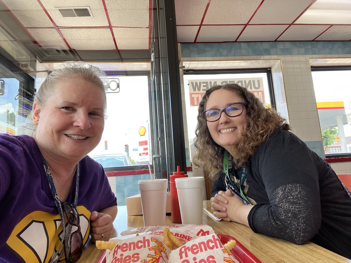 Leah O'Donnell 📖📝 tweet media