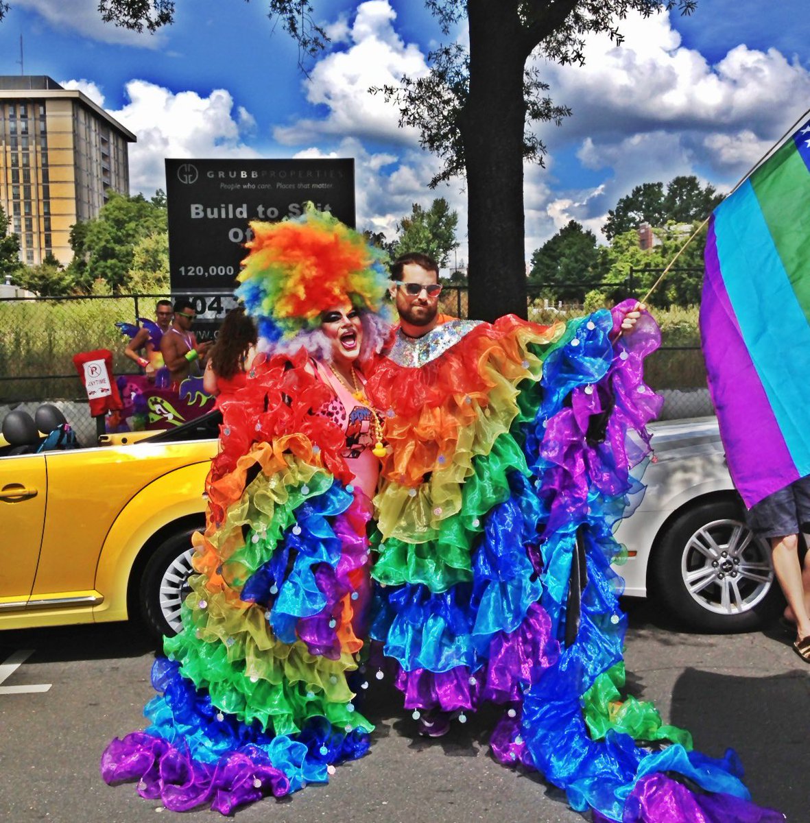 Dear Fellow Queers! 

Please, PLEASE share your favorite 🏳️‍🌈PRIDE🏳️‍⚧️ photos with me! Puppies, babies, croptops, parades, raised fists, Drag, friends, I want to see all of it! Here are a few of my favorites. 

Your turn!

#LGBTQIRights #PrideMonth2023 #LGBTQIA