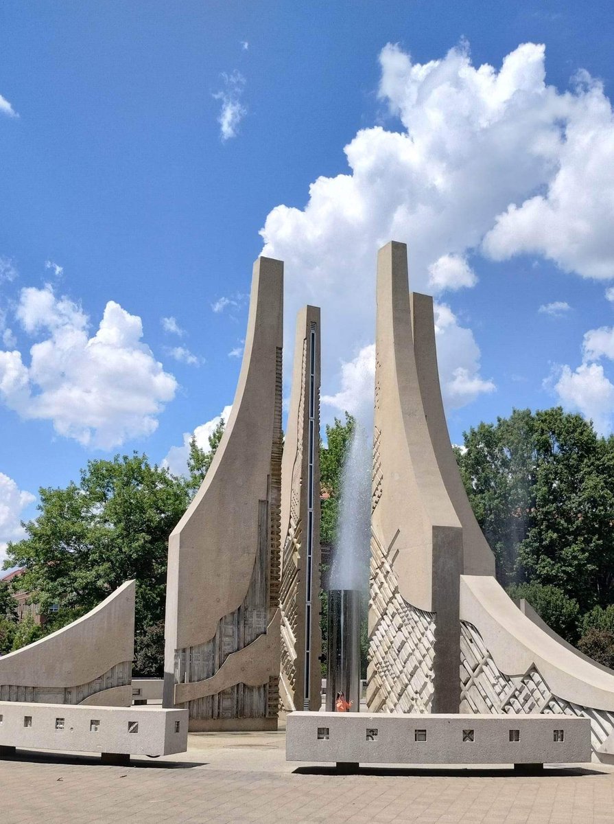 ONE OF THE LAST VISITS BUT CERTAINLY FITTING OF BEING IN THE BIG 10. <a href="/LifeAtPurdue/">Purdue University</a> HAS AN ABSOLUTELY GORGEOUS CAMPUS. AMAZING INFO FROM MY MEETING WITH THE RECRUITER OF THE HOUSE OF SCIENCE.
<a href="/CoachPerrone/">Coach Perrone (My Recruits)</a> <a href="/_Todd_Olson/">Todd Olson</a> <a href="/wopantherscoach/">Pat Collins</a> <a href="/WO_Football1/">West Ottawa Football</a> <a href="/BoilerFootball/">Purdue Football</a> <a href="/Coach_Walters/">Ryan Walters</a>