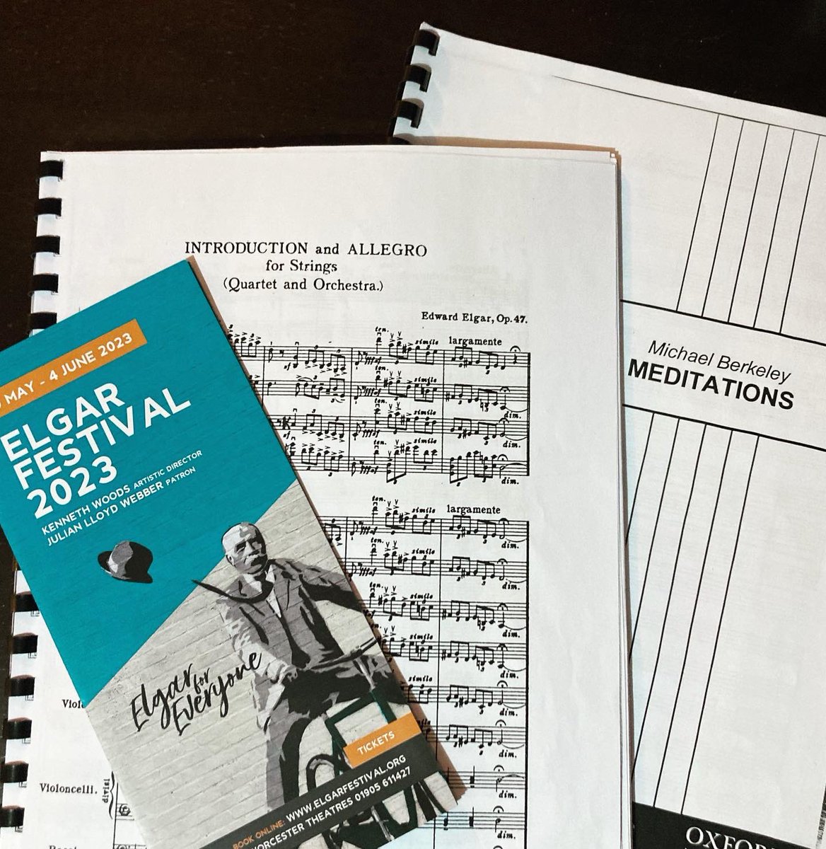 I’m very grateful to have conducted alongside friends in an inspiring masterclass at the Elgar Festival. Huge thanks to the stunning @EnglishSymphony orchestra and @kennethwoods 🙏 if you’re near Worcester be sure to stop by the festival! 😊