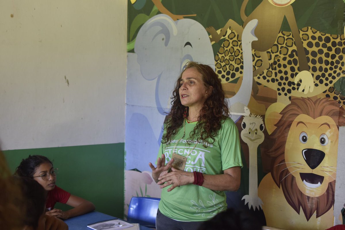 GiramundoAp's tweet photo. 📍A Gira Mundo esteve no Bailique para realizar ações formativas em diversas comunidades. Essas atividades fazem parte de  mais uma etapa da 6ª edição da Tecno Barca Bailique. 

♻️  Nessa etapa foram  realizadas  oficinas, vivências e palestras abordando temas como: meio ambiente https://t.co/LjNjVfBo1c