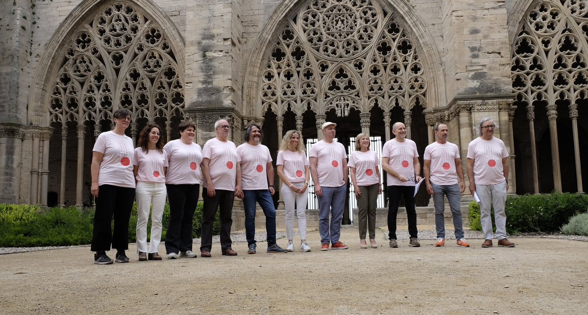 El campanar de la Seu Vella de Lleida és un dels 9 Fars de Ponent que conformen una nova ruta turística.

En la primera de les vistes a alguna de les 9 torres, els turistes rebran un passaport, que podran omplir a cada monument