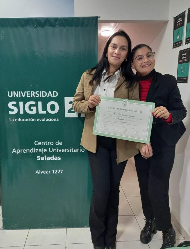 Siglo21S's tweet photo. Nueva profesional en Saladas!

Felicitamos a Celia Valenzuela por obtener su título Universitario de PROCURADORA

Muchas felicitaciones

#Procuradora #Saladas #UniversidadSiglo21 https://t.co/6id5oZsASR