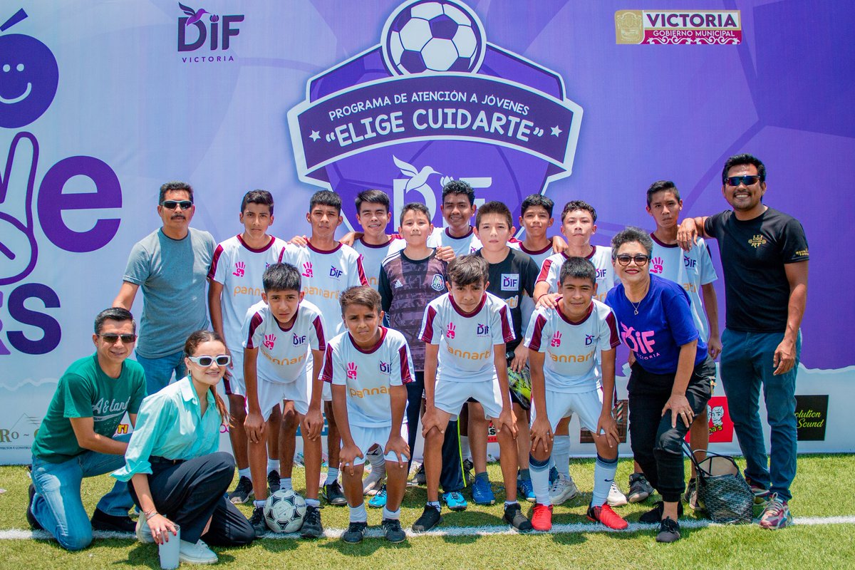 DIFVictoriaTam's tweet photo. ¡Gana Pannarti 1-0! 🏆

Hoy en el Torneo “Elige Cuidarte” nuestro centro cultural Pannarti y el centro Luz y Arte se enfrentaron en un intenso partido lleno de emoción, llevándose Pannarti la victoria en este juego ⚽️😎 https://t.co/JNC4bdm1f1