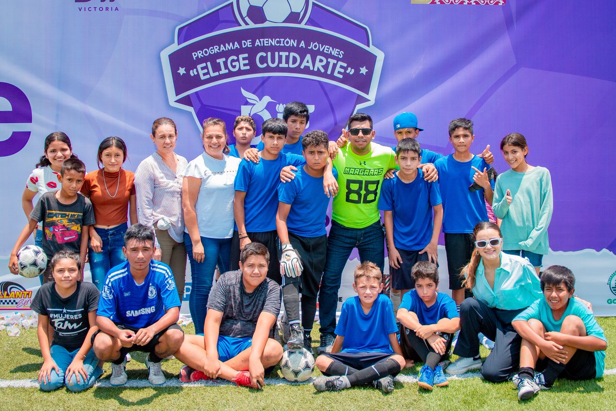 DIFVictoriaTam's tweet photo. ¡Gana Pannarti 1-0! 🏆

Hoy en el Torneo “Elige Cuidarte” nuestro centro cultural Pannarti y el centro Luz y Arte se enfrentaron en un intenso partido lleno de emoción, llevándose Pannarti la victoria en este juego ⚽️😎 https://t.co/JNC4bdm1f1