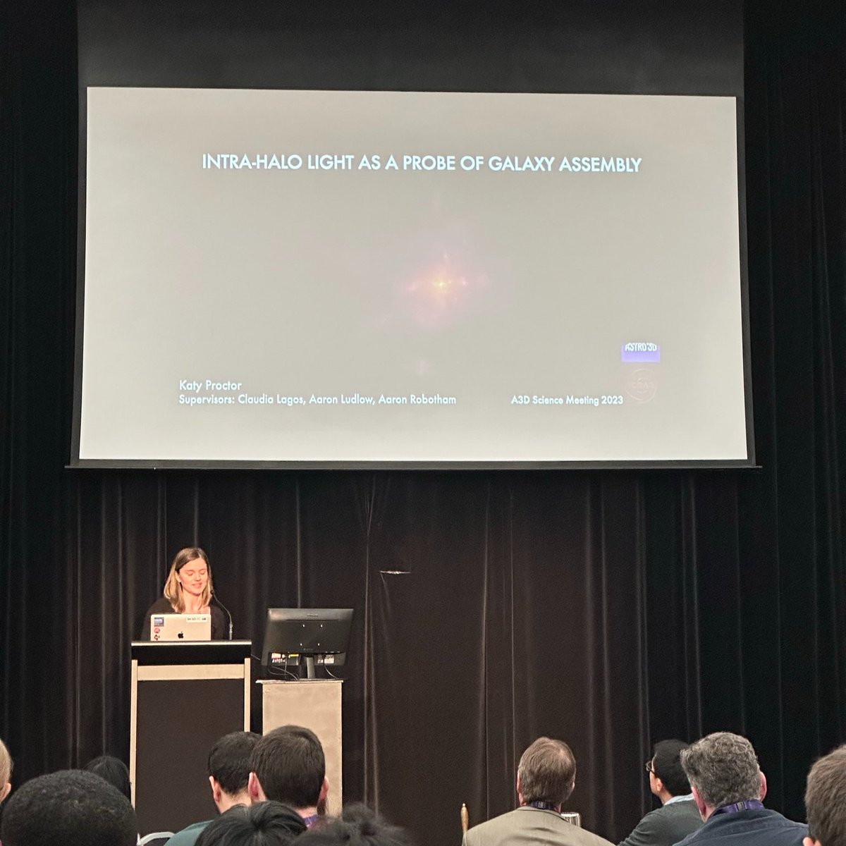 5. Another <a href="/ICRAR/">ICRAR</a> PhD student, Katy Proctor (<a href="/AstroK80/">Katy Proctor</a>), describing her work on intra-halo light and what it can tell us about galaxy assembly. Very cool research and I’m looking forward to seeing where this work goes 🌟