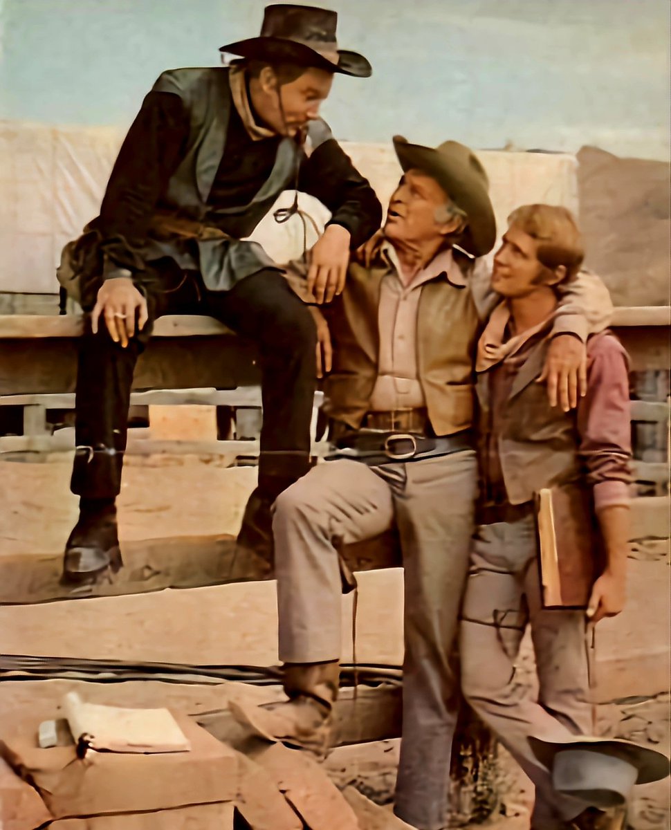 #CameronMitchell as #BuckCannon , #LeifErickson as #JohnCannon & #MarkSlade as #BillyBlueCannon in #TheHighChaparral #DailyCowboy