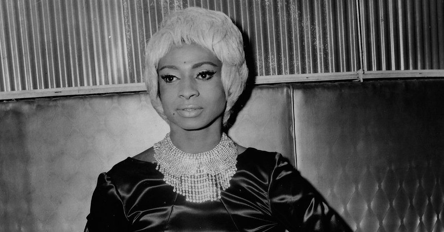 Jonatha10574808's tweet photo. #FaveCanadianTunes
Wouldn't have it #AnyOtherWay to start this challenge w/the absolute legend #JackieShane🌹🌹🌹🌈🌈🌈
JS relocated to🇨🇦 to be a transgender pioneer of the R&B TorontoSound of 60s
#CominDown (w/ a heartache)
https://t.co/yhp7lwaBNz
#TransRightsAreHumanRights https://t.co/xecaXxGDNb