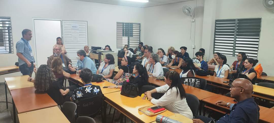 👏Jornada de cierre en el III Congreso Internacional Diálogos Universitarios de la Psicología en el marco de <a href="/SaberUH_2023/">Convención Saber UH 2023</a>‼️

🙌Muchas gracias a todos nuestros participantes y les esperamos en nuestra próxima edición en 2025.