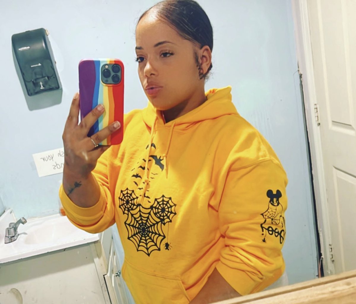 PressingTees's tweet image. #pressingtees #custom #events #jerseycity #order #follow #share