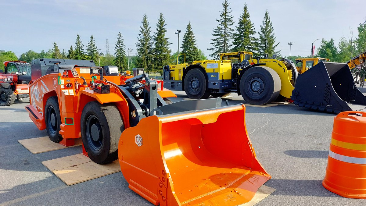 cambriancollege's tweet photo. We are thrilled to have been a part of the #BEVInDepth conference! Inspiring discussions, great info, and diverse sectors uniting for an integrated battery electric supply chain in Ontario and Canada. Kudos to Sudbury - Canada's Resourceful City! 💚 #BEVinDepth2023 https://t.co/QZH3Y2YqLB
