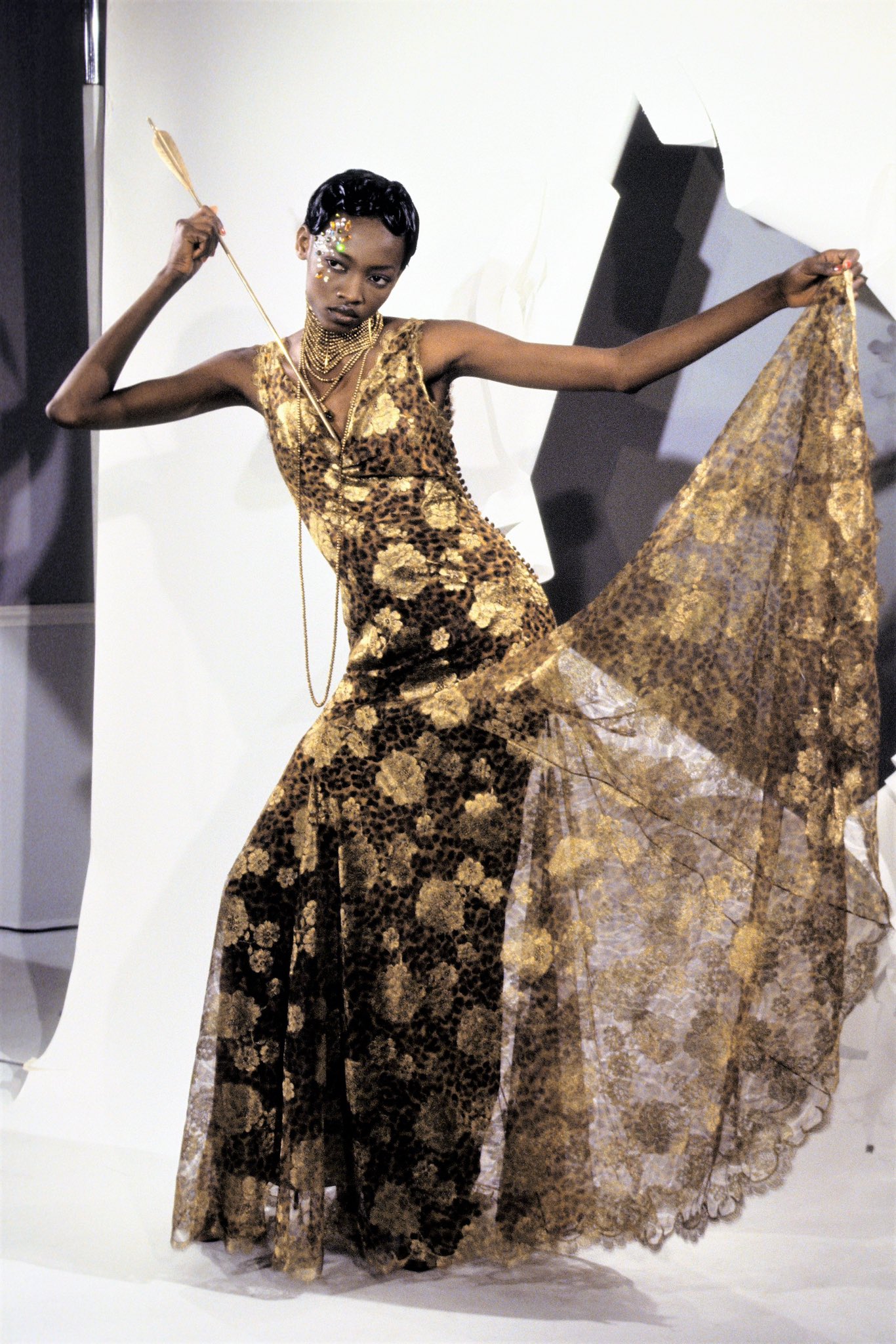 A. on X Christian Dior spring couture 1999 https t rrmstrYPBu X