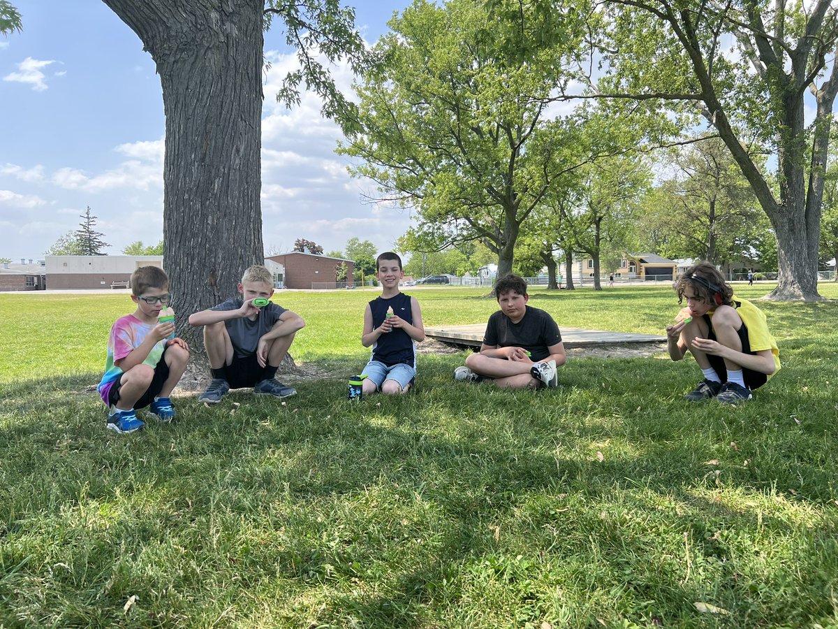 Thanks <a href="/mrs_daley4/">Mrs Daley</a> for leading Cooking Group today! The kiddos loved their ghost rolls and smoothie popsicles! <a href="/GEDSB/">Grand Erie District School Board</a> <a href="/JarvisJets/">JarvisPS</a>