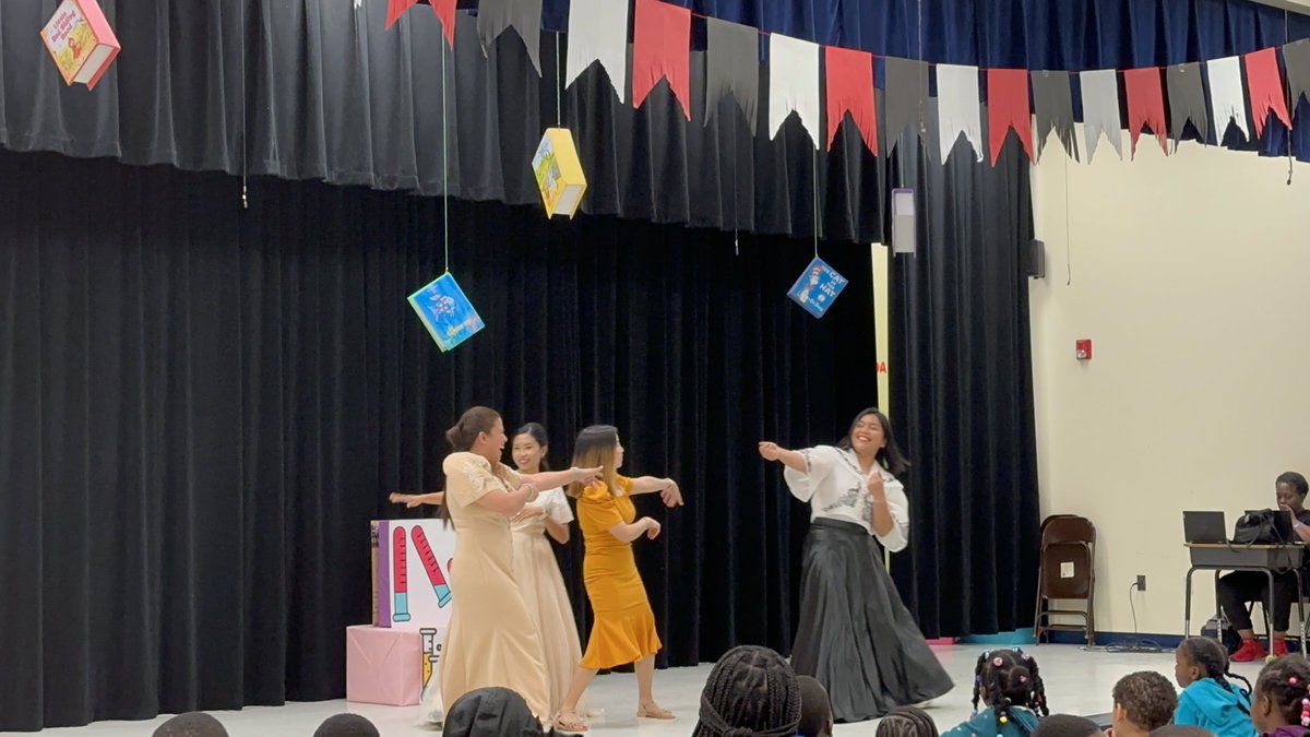 HeilangePorcena's tweet photo. NSE Teachers and Staff Got Talent! Our annual event for our scholars was a huge success! @browardschools @BcpsCentral_ @NorthSideNSE @bcpsleonardi @DrGHarrigan @QaiyimKaia #bcpsteach #proudprincipal #positiveschoolculture #EOYFun https://t.co/zW2JSYnH6W
