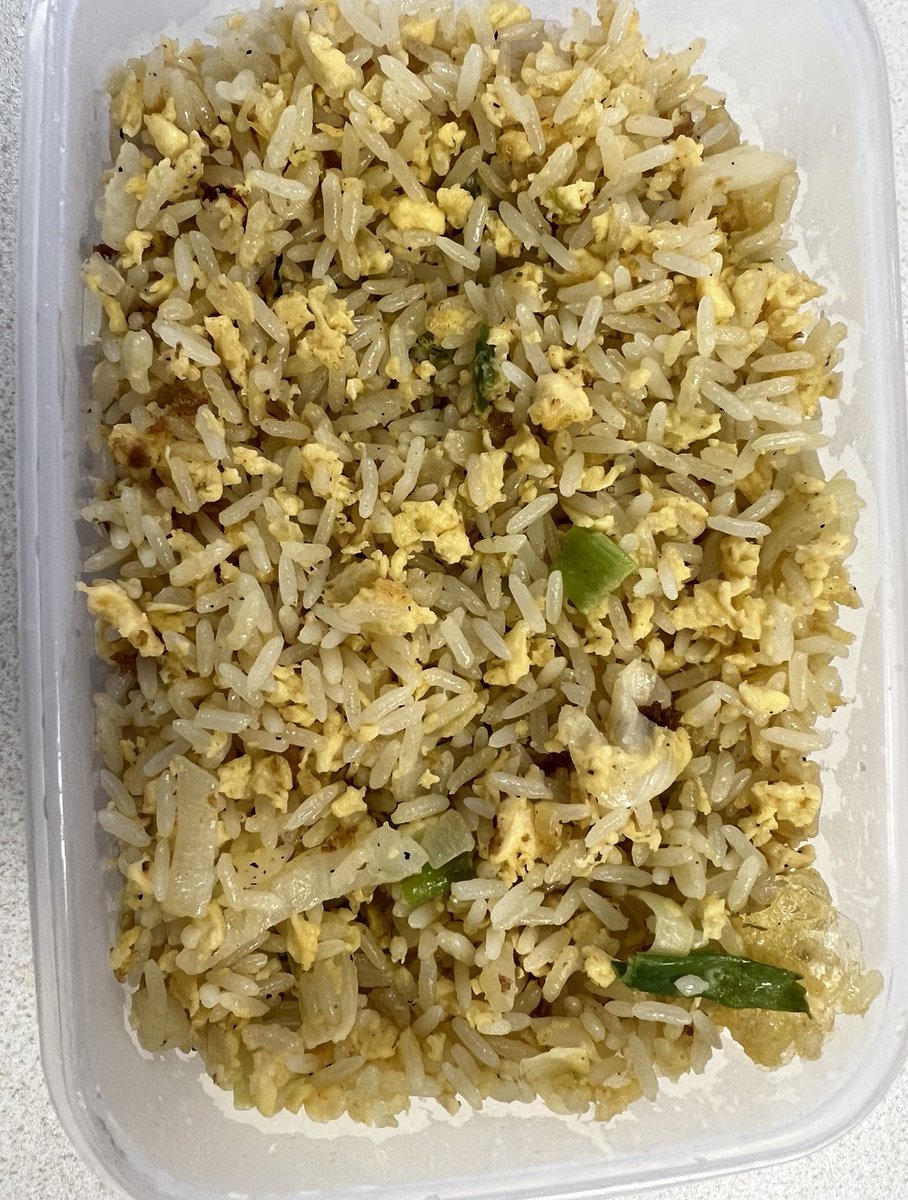 Miss Smith tweet media