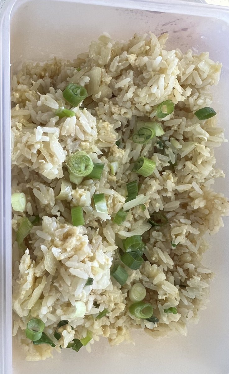 Miss Smith tweet media