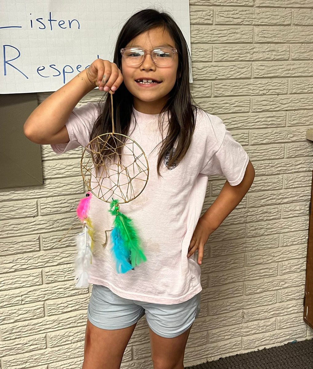 AsianCenterLinc's tweet photo. Camp Culture Day 3

Students heard about Native American culture and made their own dream catchers. They learned an African dance and played a game where they practiced saying the names of different countries.

Some of the kids REALLY enjoyed the dancing!
#CampCulture https://t.co/JOn3BRk545