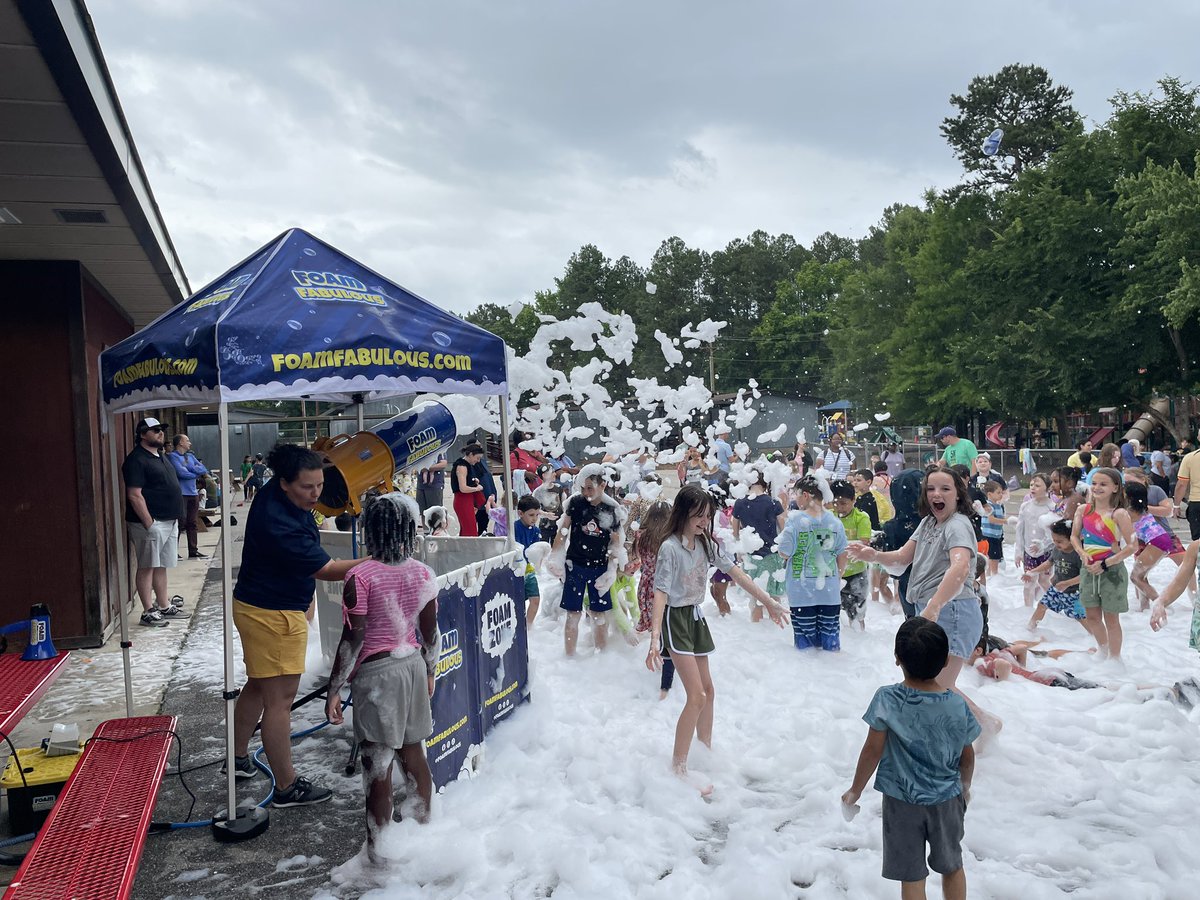 marne meredith tweet media