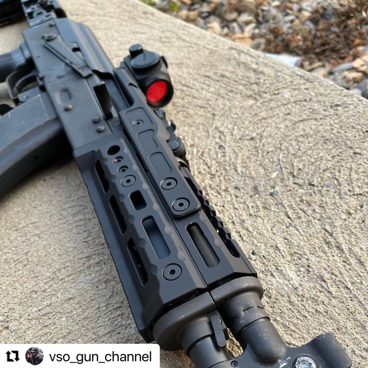 MidwestIndinc's tweet photo. If you don’t follow the VSO channel on YouTube you should. Great review of the Midwest Industries Alpha series is up now!
-
#ak47
#akalpha #gunsdaily #rifle #2A https://t.co/7RjZTdefxK